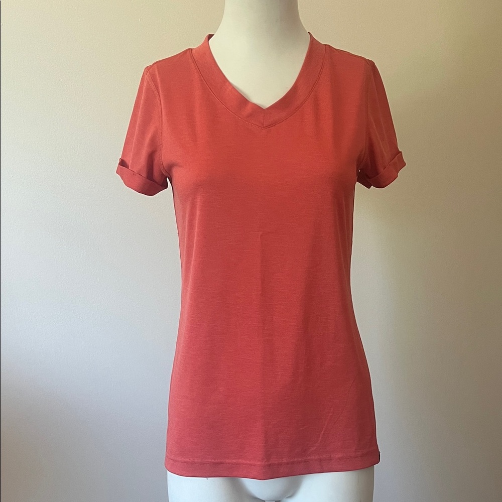 The. North Face Coral V-Neck Flash Dry T-Shirt